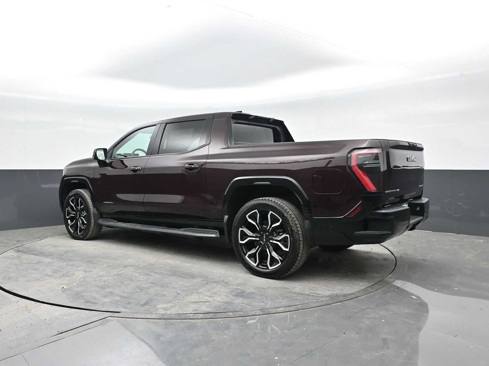 2025 GMC Sierra EV Max Range Denali