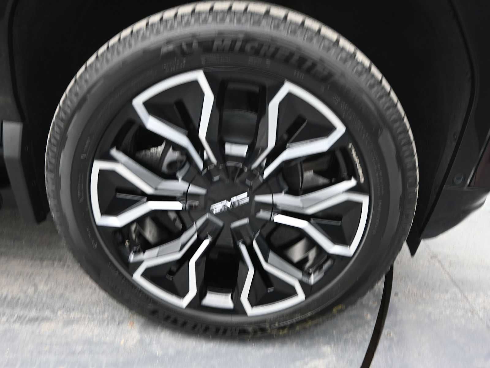 2025 GMC Sierra EV Max Range Denali