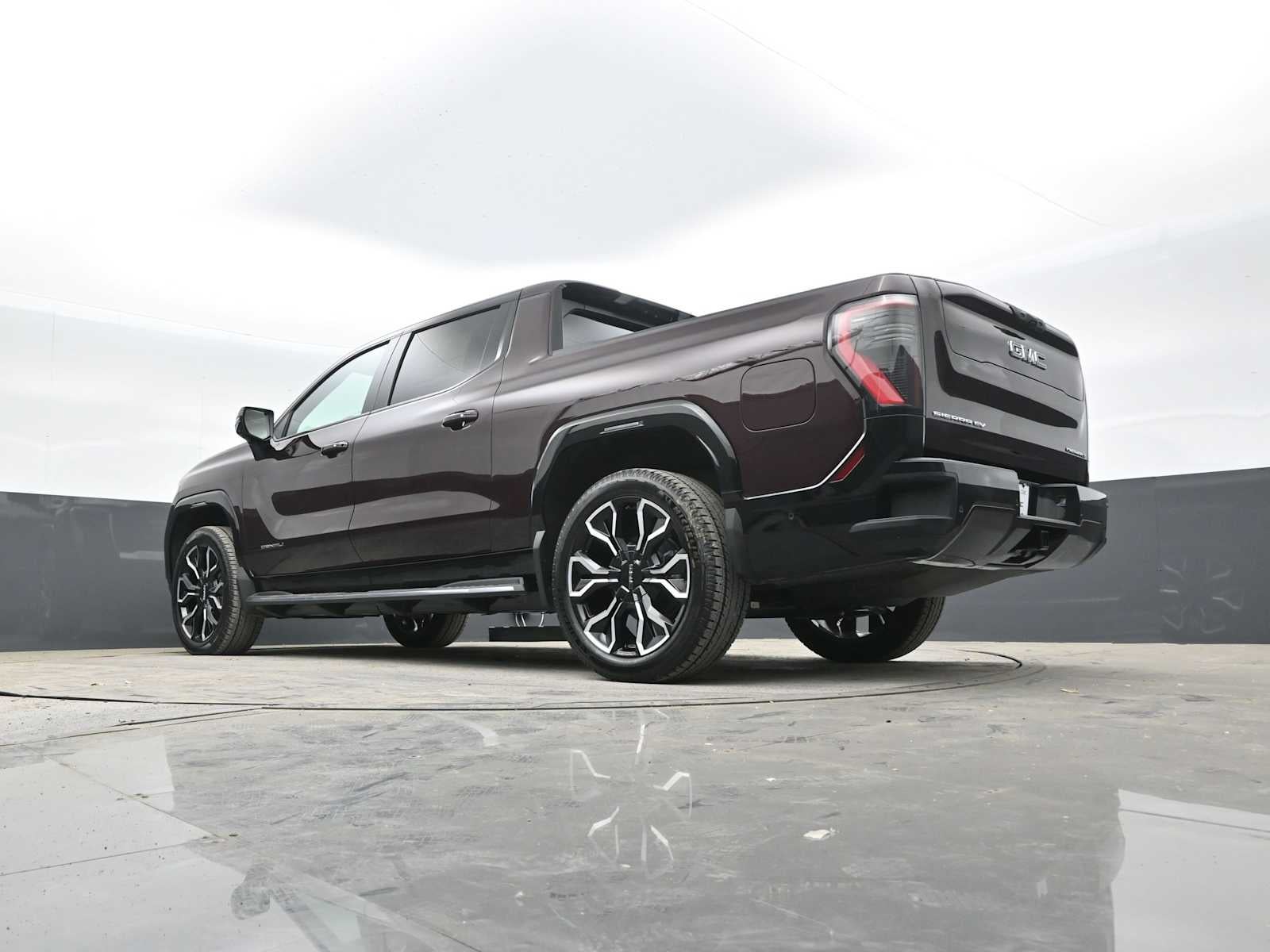 2025 GMC Sierra EV Max Range Denali