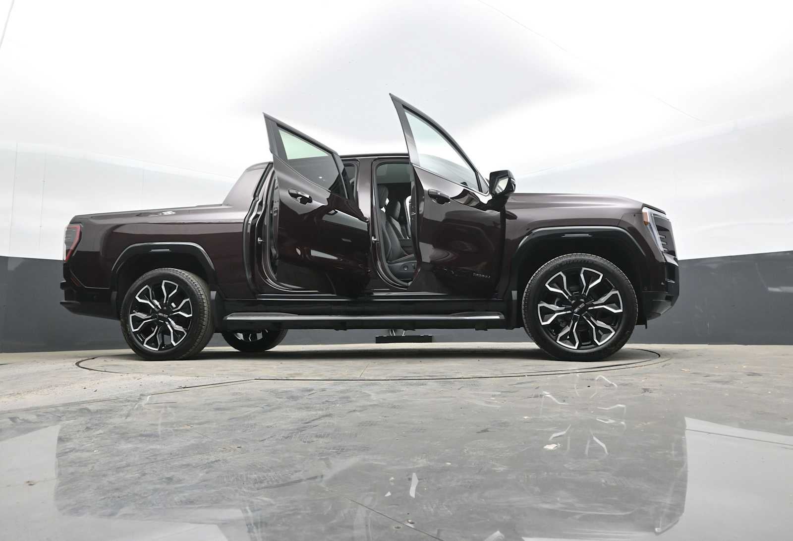 2025 GMC Sierra EV Max Range Denali