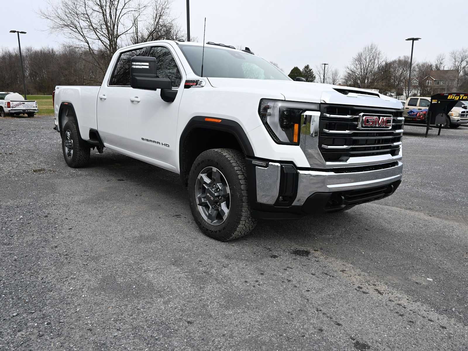2026 GMC Sierra 2500 HD SLE