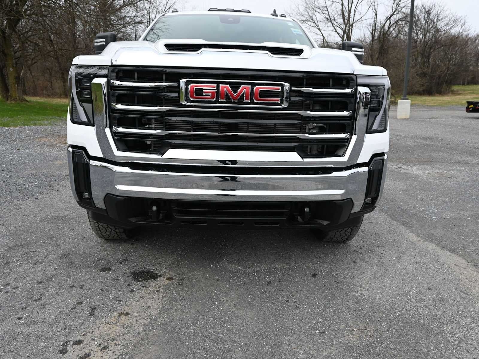 2026 GMC Sierra 2500 HD SLE