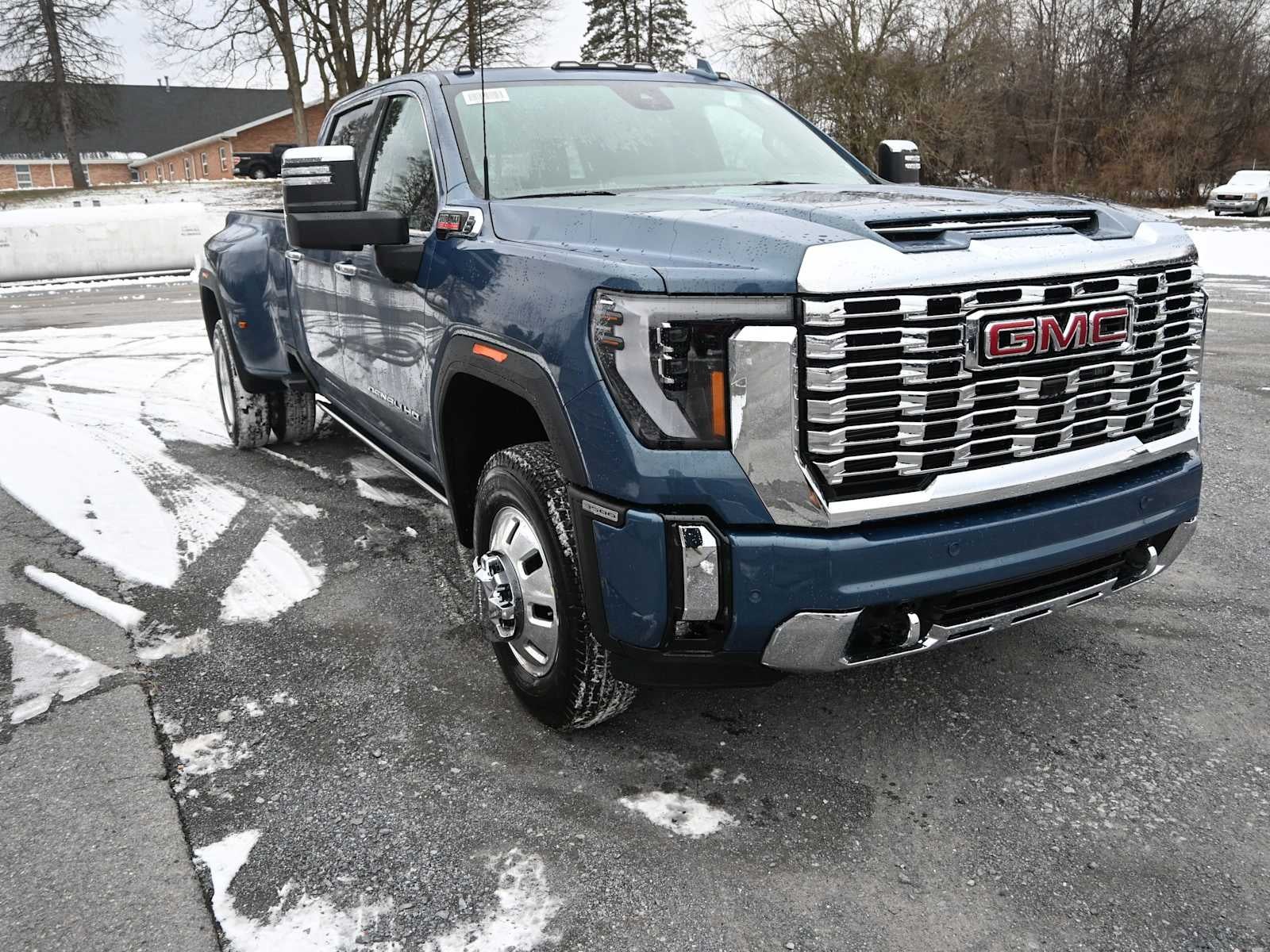 2026 GMC Sierra 3500 HD Denali DRW