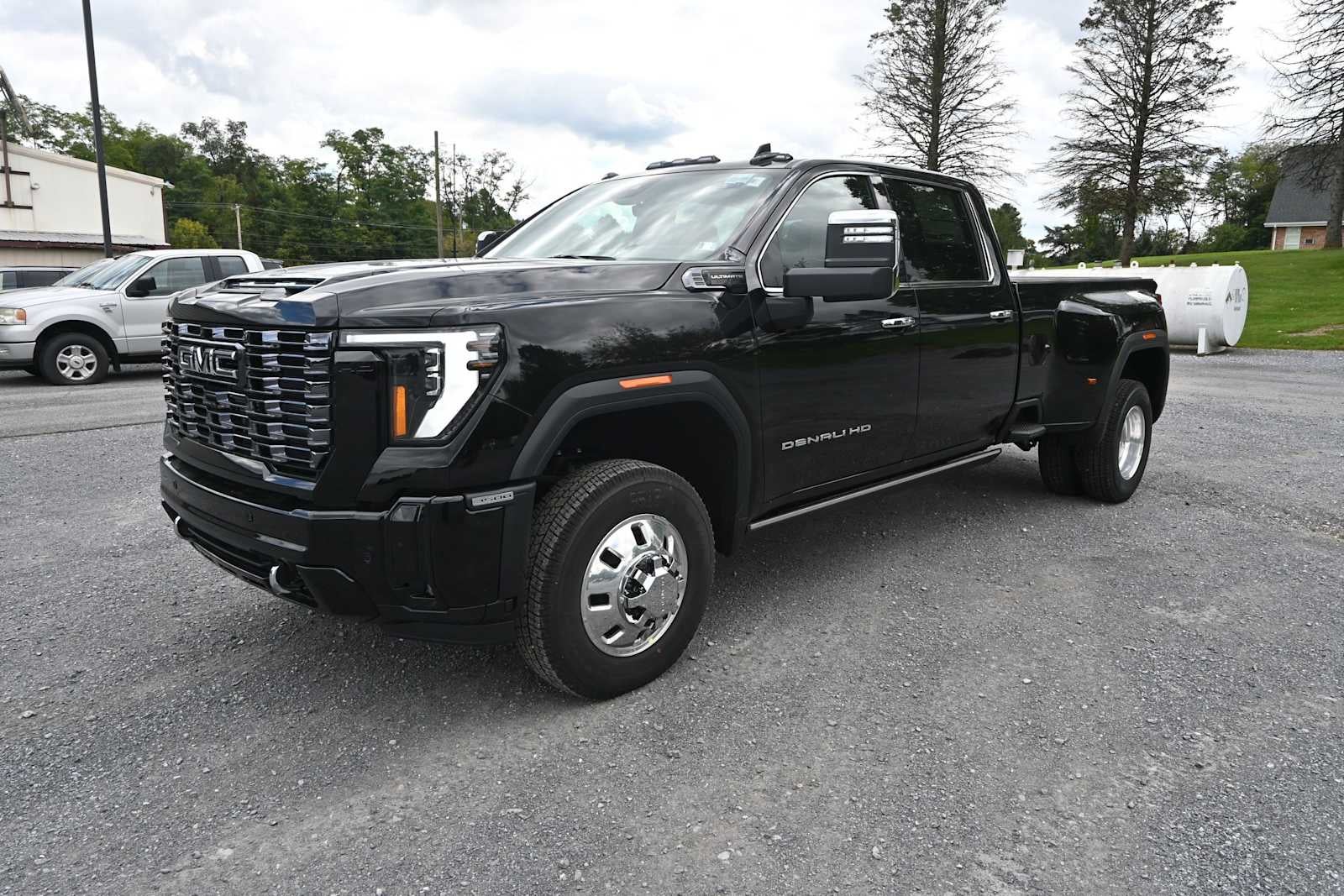 2026 GMC Sierra 3500 HD Denali Ultimate DRW