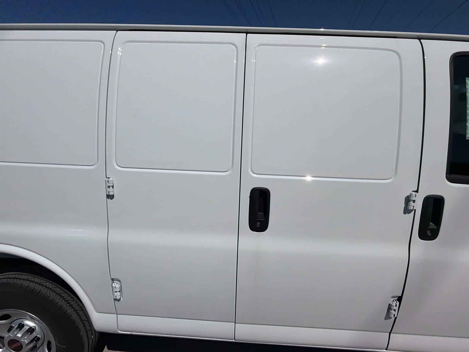 2025 GMC Savana Cargo Work Van