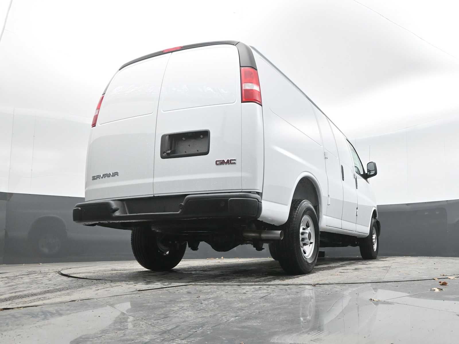 2025 GMC Savana Cargo Work Van