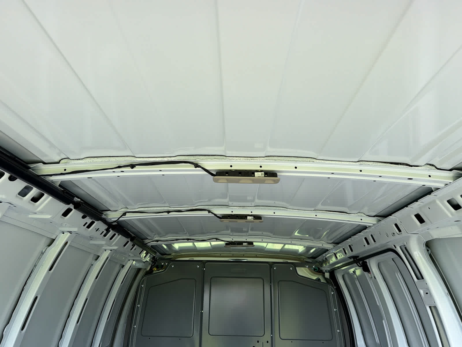 2025 GMC Savana Cargo Work Van