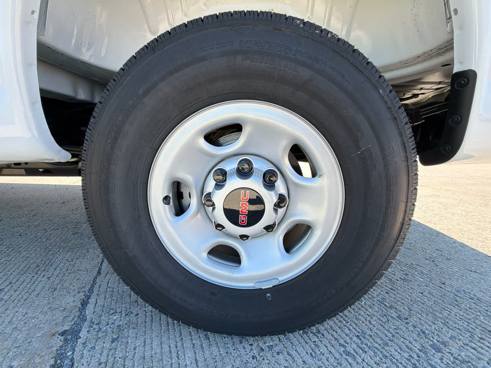 2025 GMC Savana Cargo Work Van