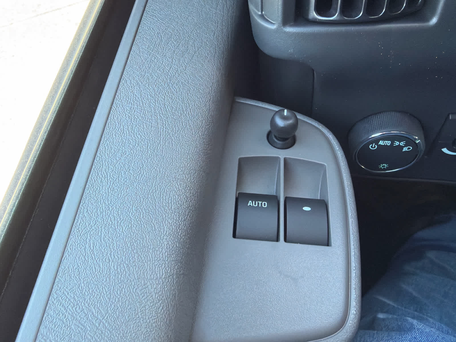 2025 GMC Savana Cargo Work Van