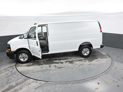 2025 GMC Savana Cargo 2500 Work Van