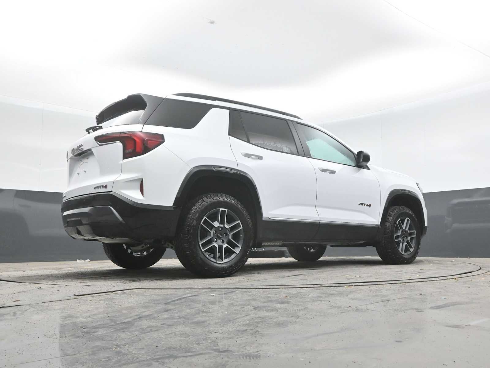 2027 GMC Terrain AWD AT4