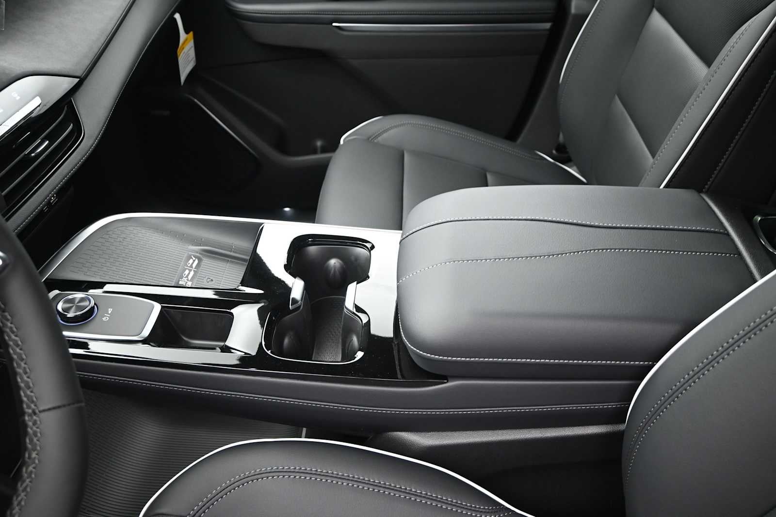 2027 Buick Enclave Sport Touring