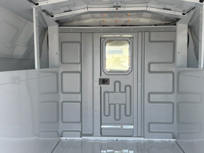 2025 GMC Savana Cutaway 3500 1WT
