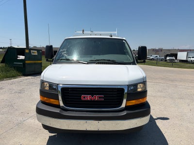 2025 GMC Savana Cutaway 3500 1WT