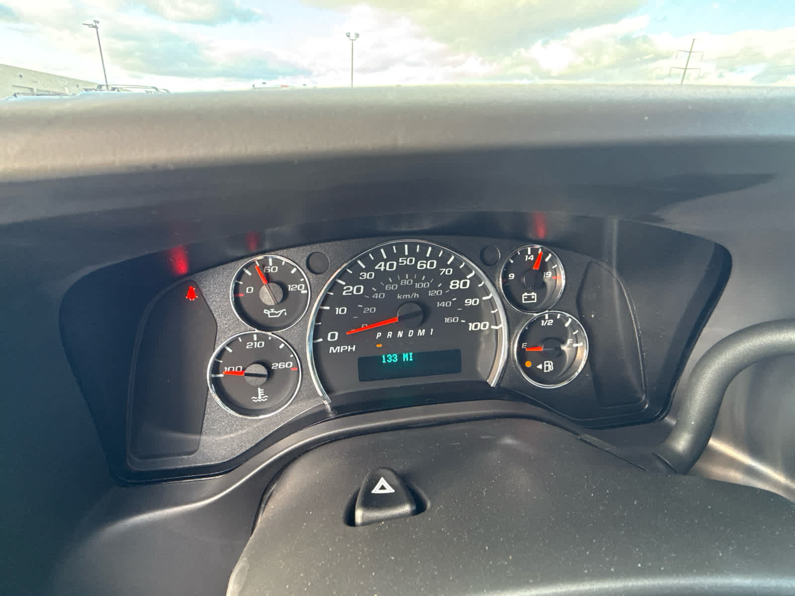 2025 GMC Savana Cutaway 3500 1WT