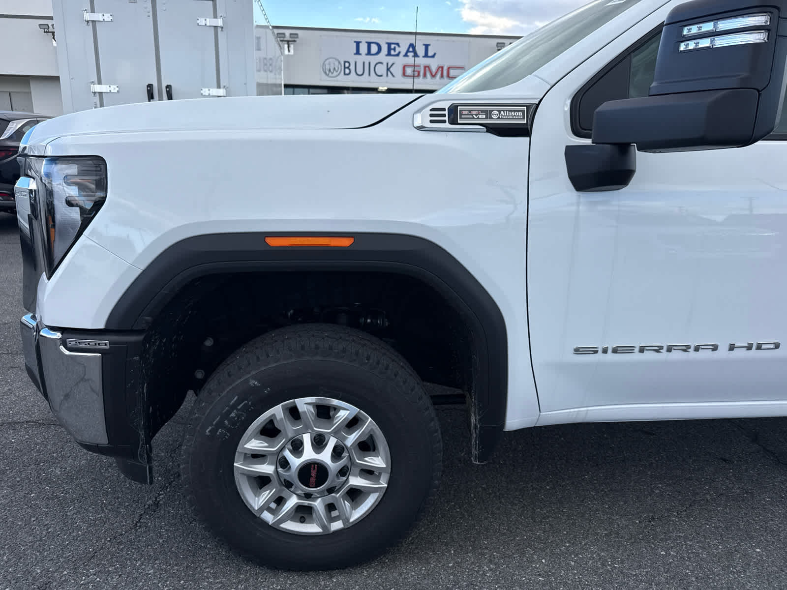 2025 GMC Sierra 2500 HD Pro