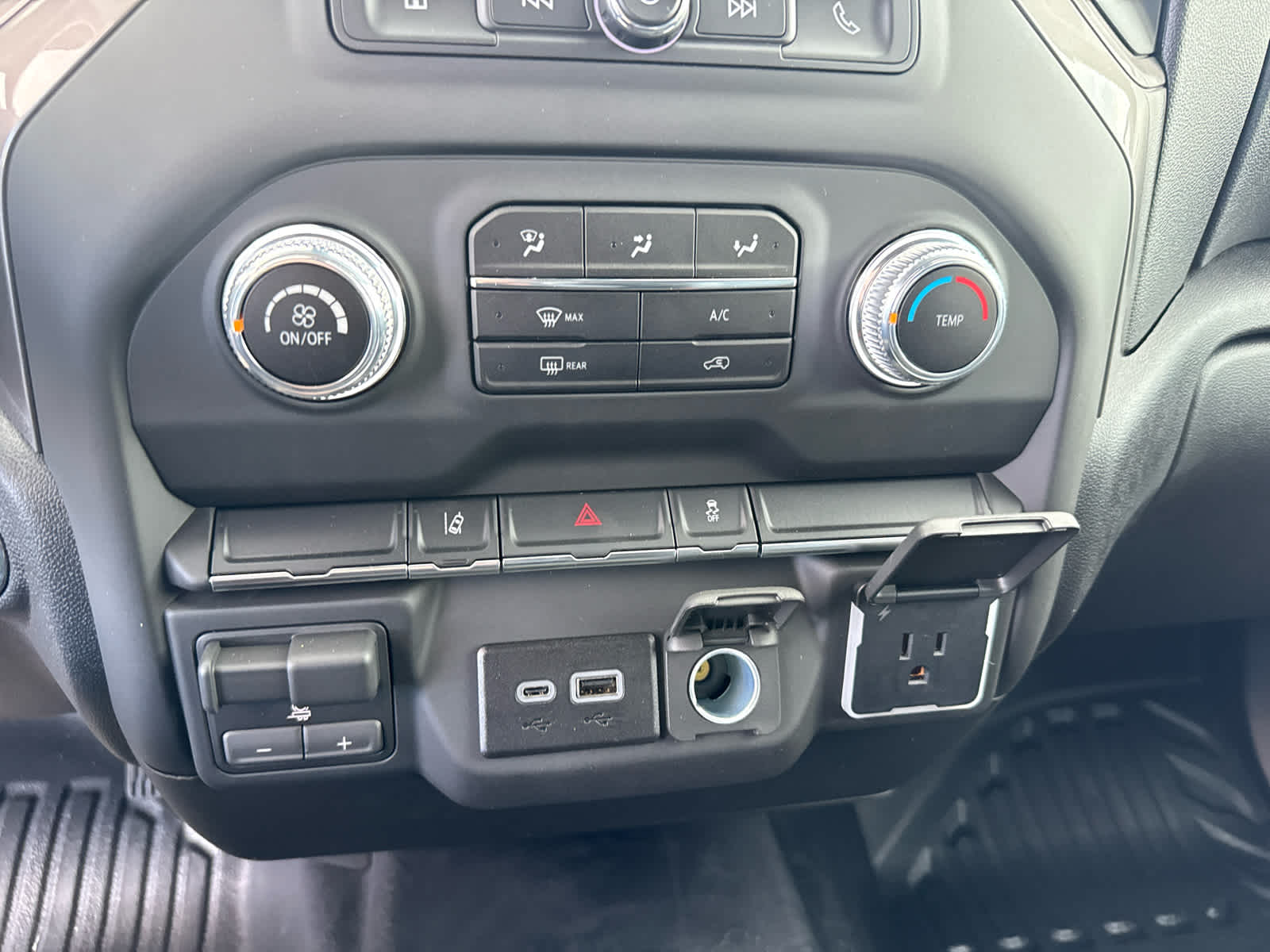 2025 GMC Sierra 2500 HD Pro