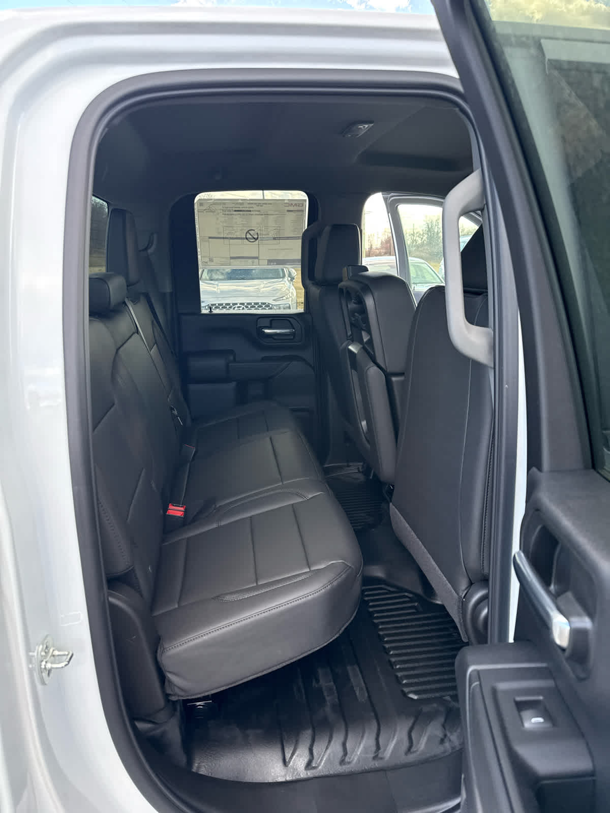 2025 GMC Sierra 2500 HD Pro