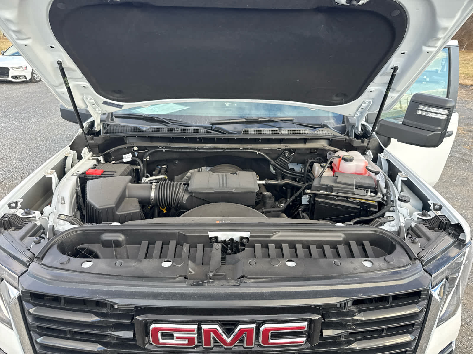 2025 GMC Sierra 2500 HD Pro