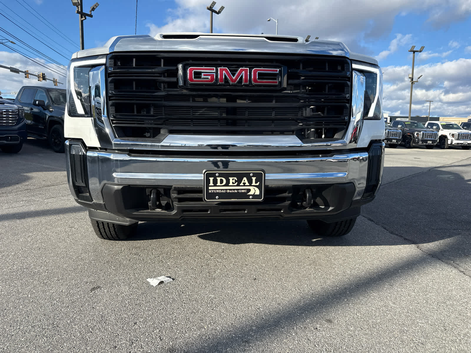 2024 GMC Sierra 2500 HD Pro