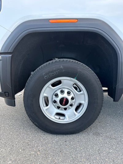 2024 GMC Sierra 2500 HD Pro