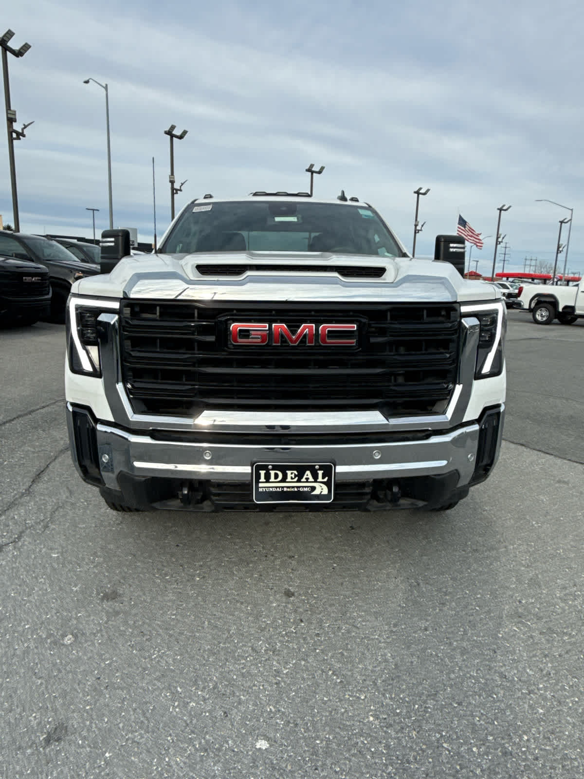 2025 GMC Sierra 2500 HD Pro