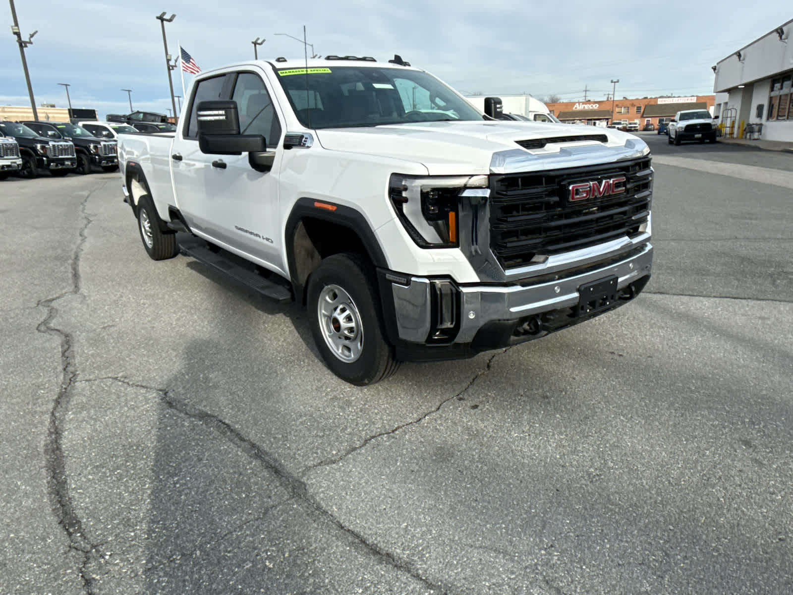2025 GMC Sierra 2500 HD Pro
