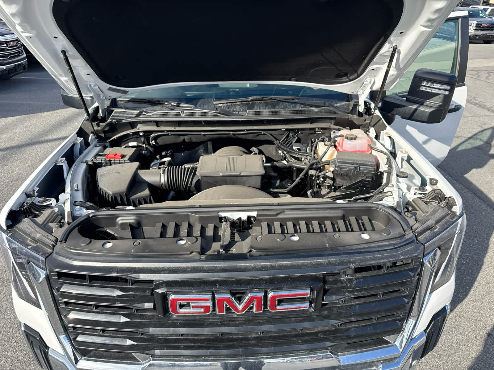 2025 GMC Sierra 2500 HD Pro