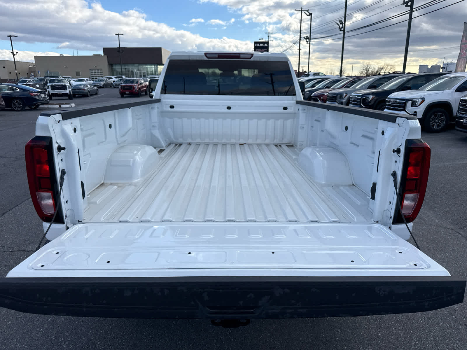 2025 GMC Sierra 2500 HD Pro