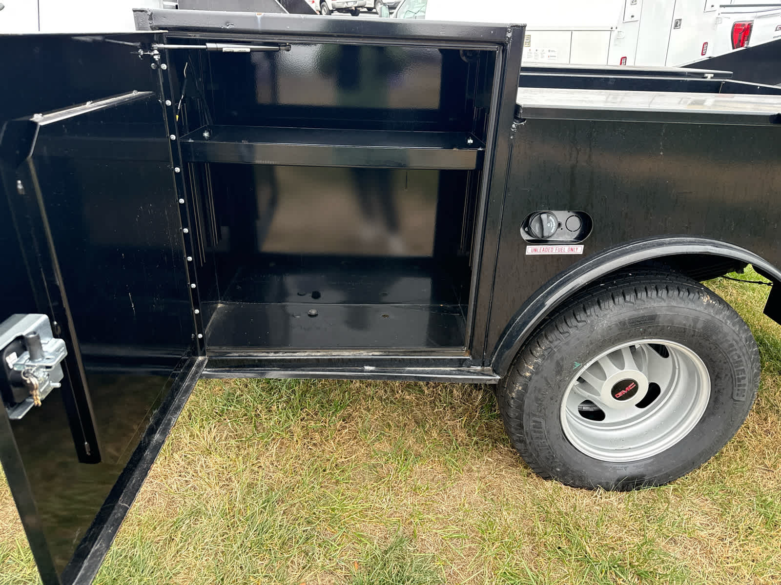 2023 GMC Sierra 3500 HD Pro