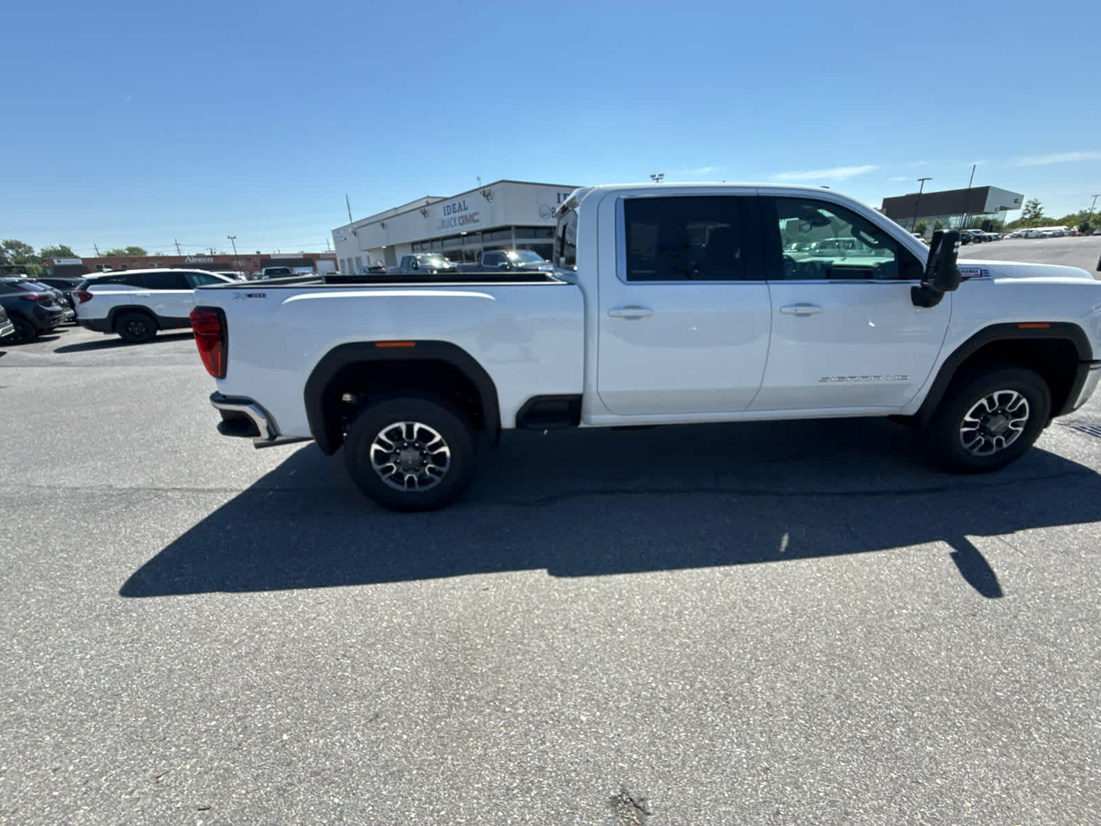 2026 GMC Sierra 2500 HD SLE