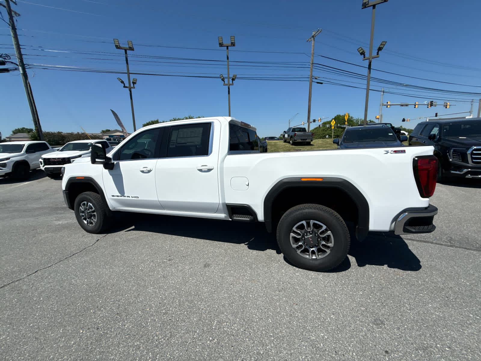 2026 GMC Sierra 2500 HD SLE
