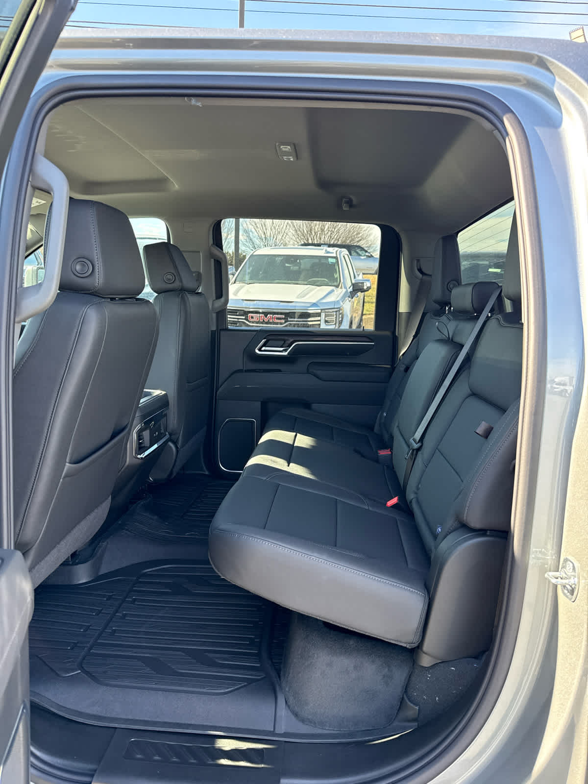 2026 GMC Sierra 3500 HD SLT DRW