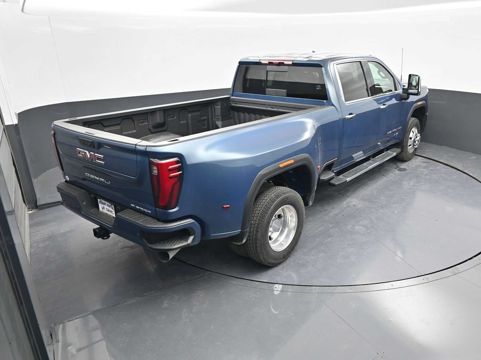 2026 GMC Sierra 3500 HD Denali DRW