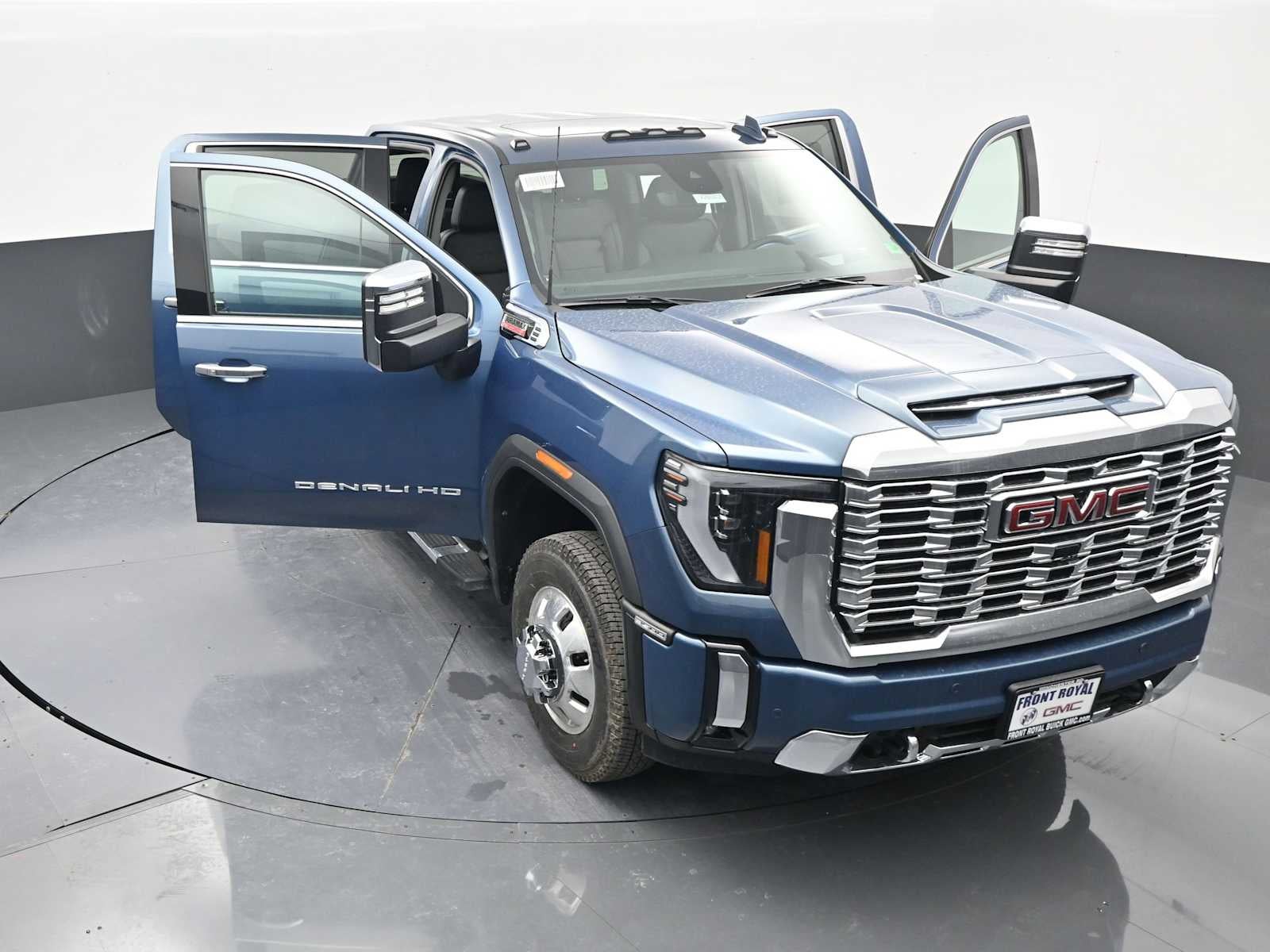 2026 GMC Sierra 3500 HD Denali DRW