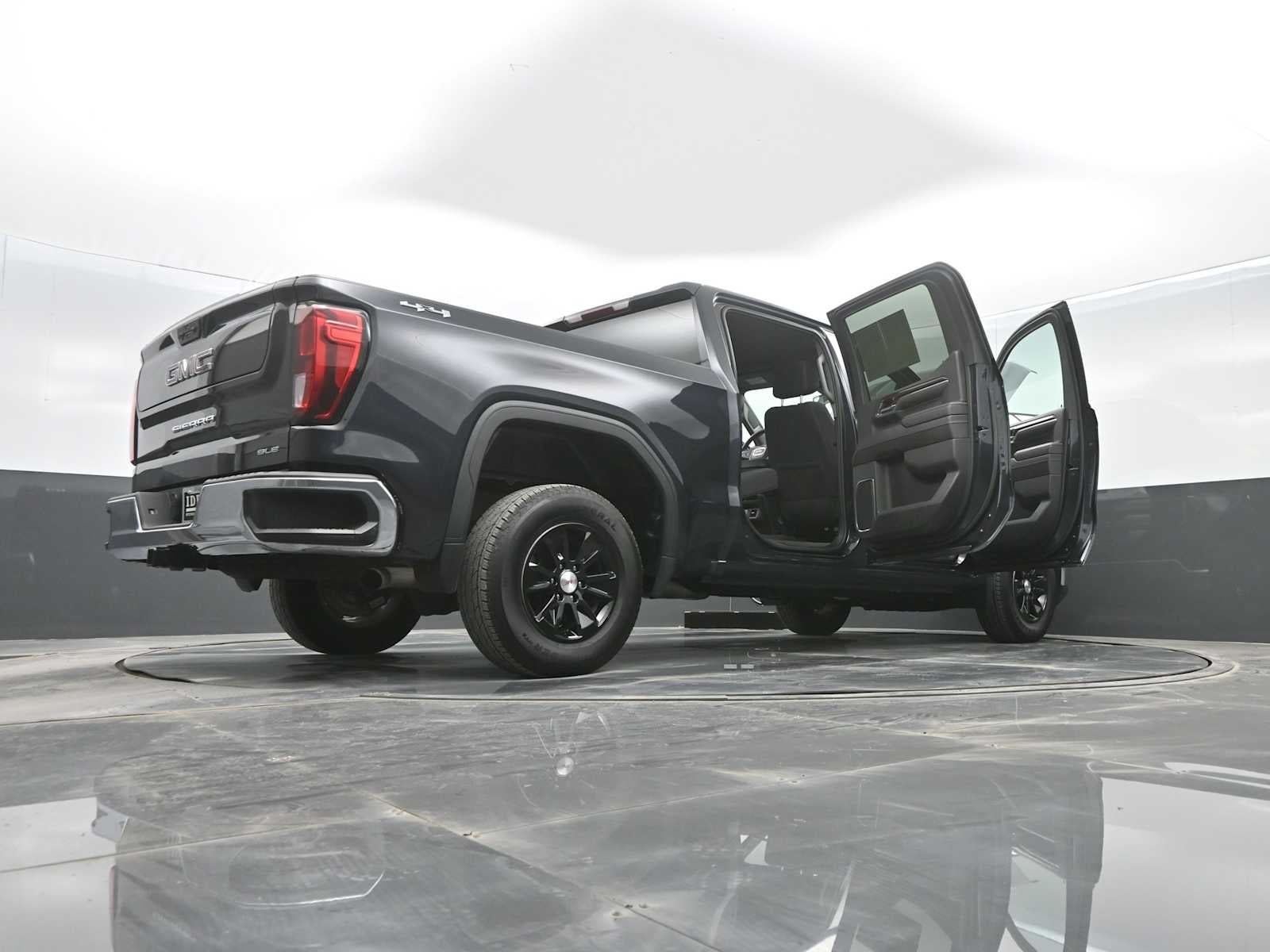 2024 GMC Sierra 1500 SLE