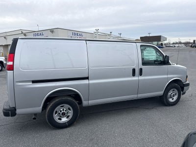 2025 GMC Savana Cargo 2500 Work Van