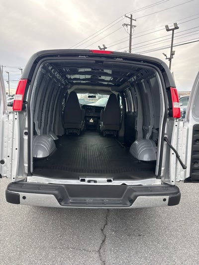 2025 GMC Savana Cargo 2500 Work Van