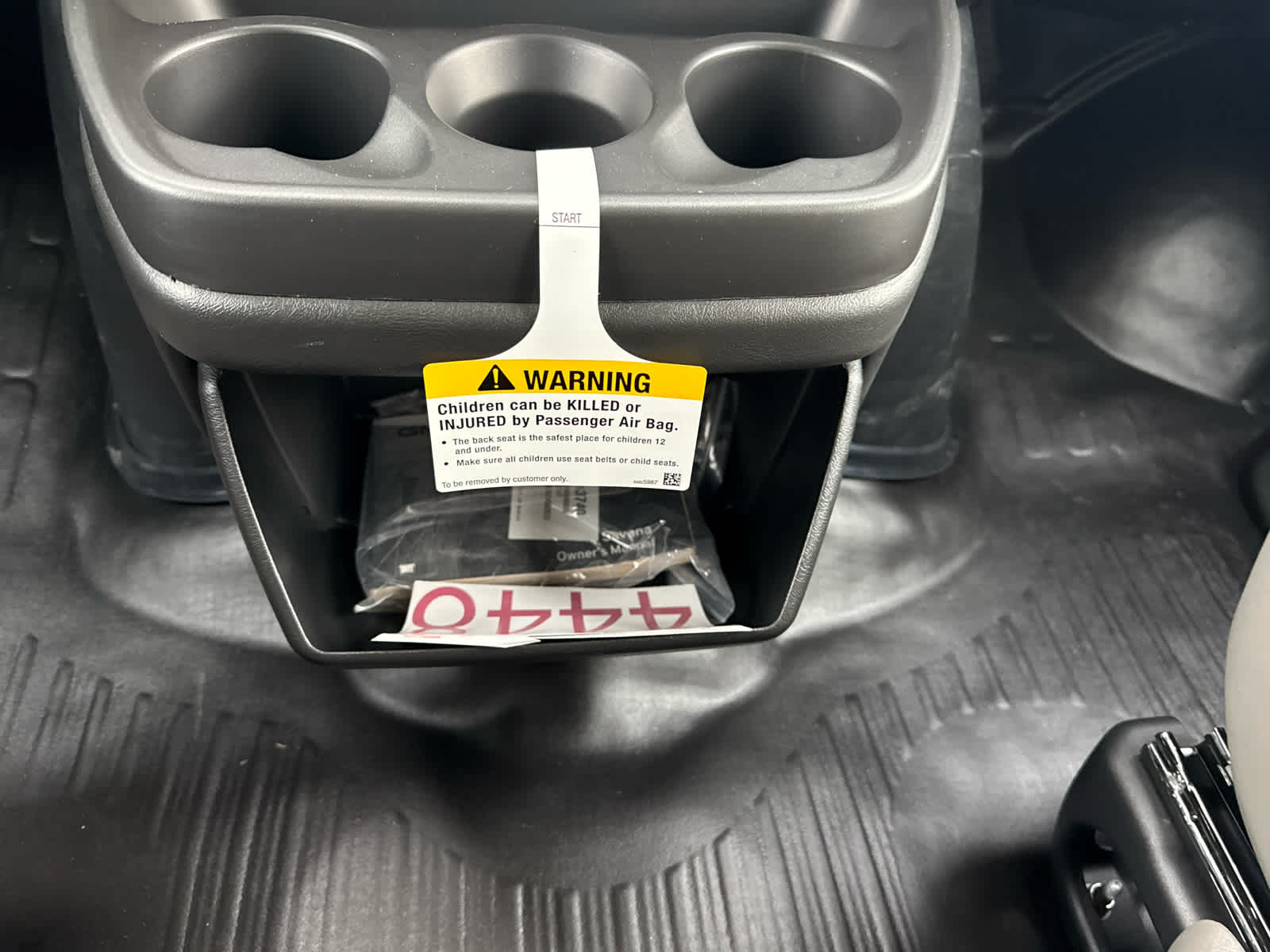 2025 GMC Savana Cargo 2500 Work Van