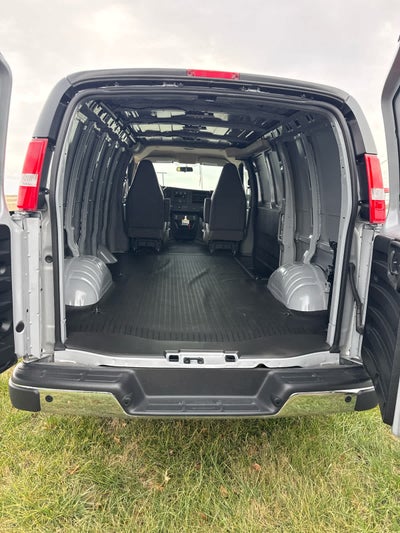 2025 GMC Savana Cargo 2500 Work Van