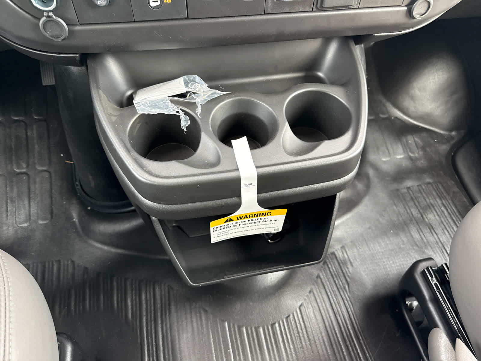 2025 GMC Savana Cargo 2500 Work Van