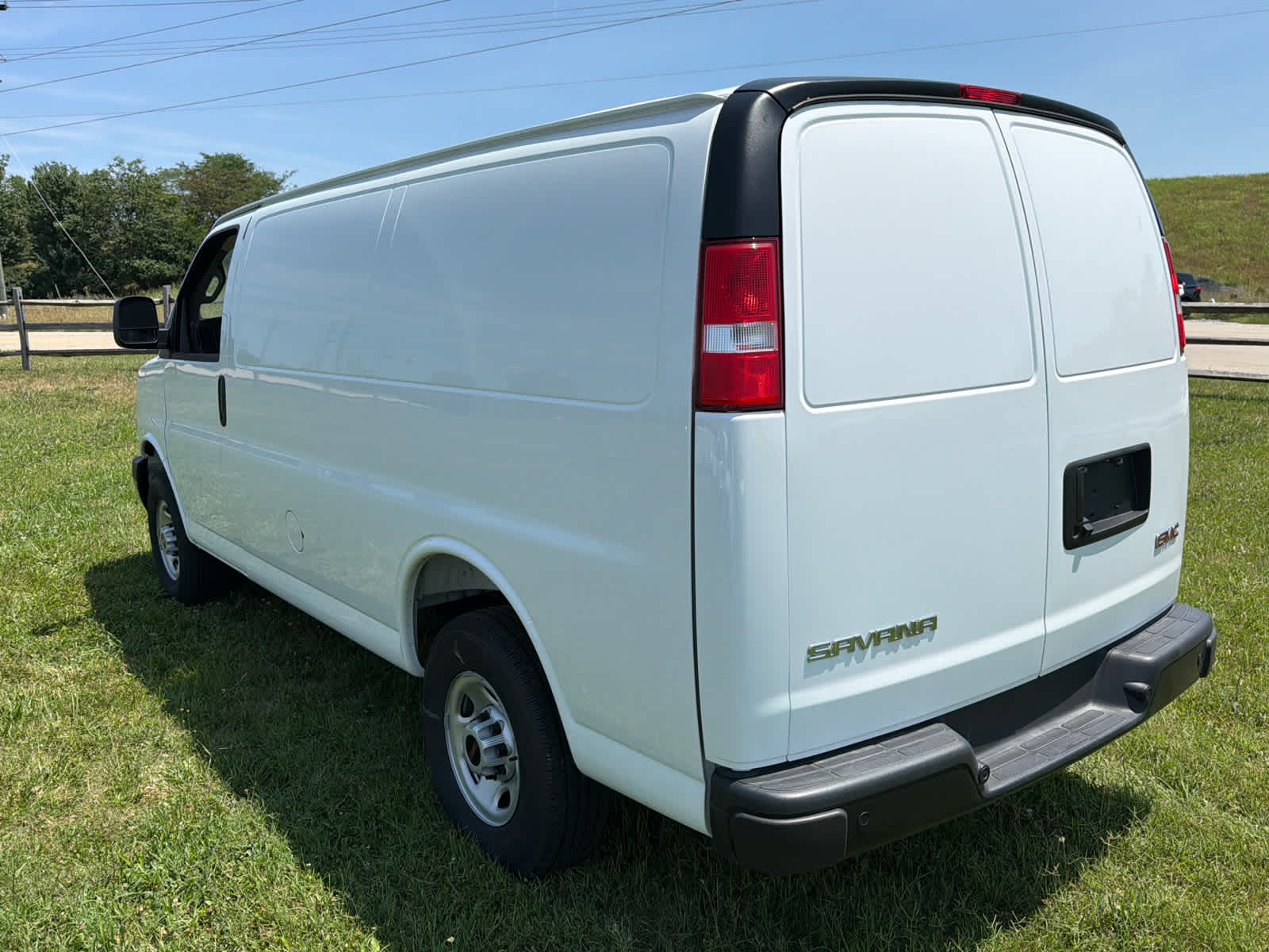 2025 GMC Savana Cargo Work Van