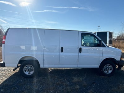 2025 GMC Savana Cargo 2500 Work Van