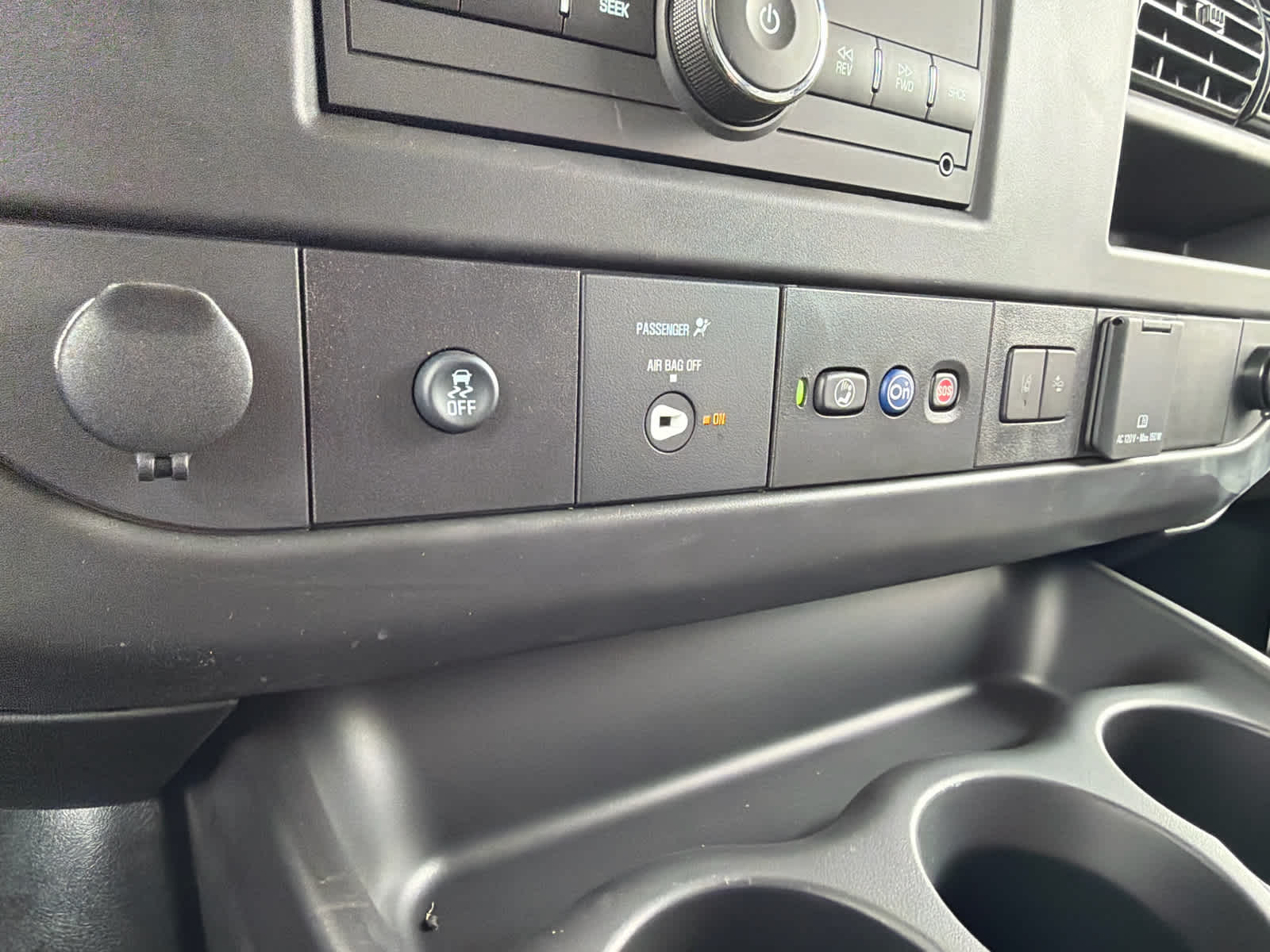 2025 GMC Savana Cargo Work Van