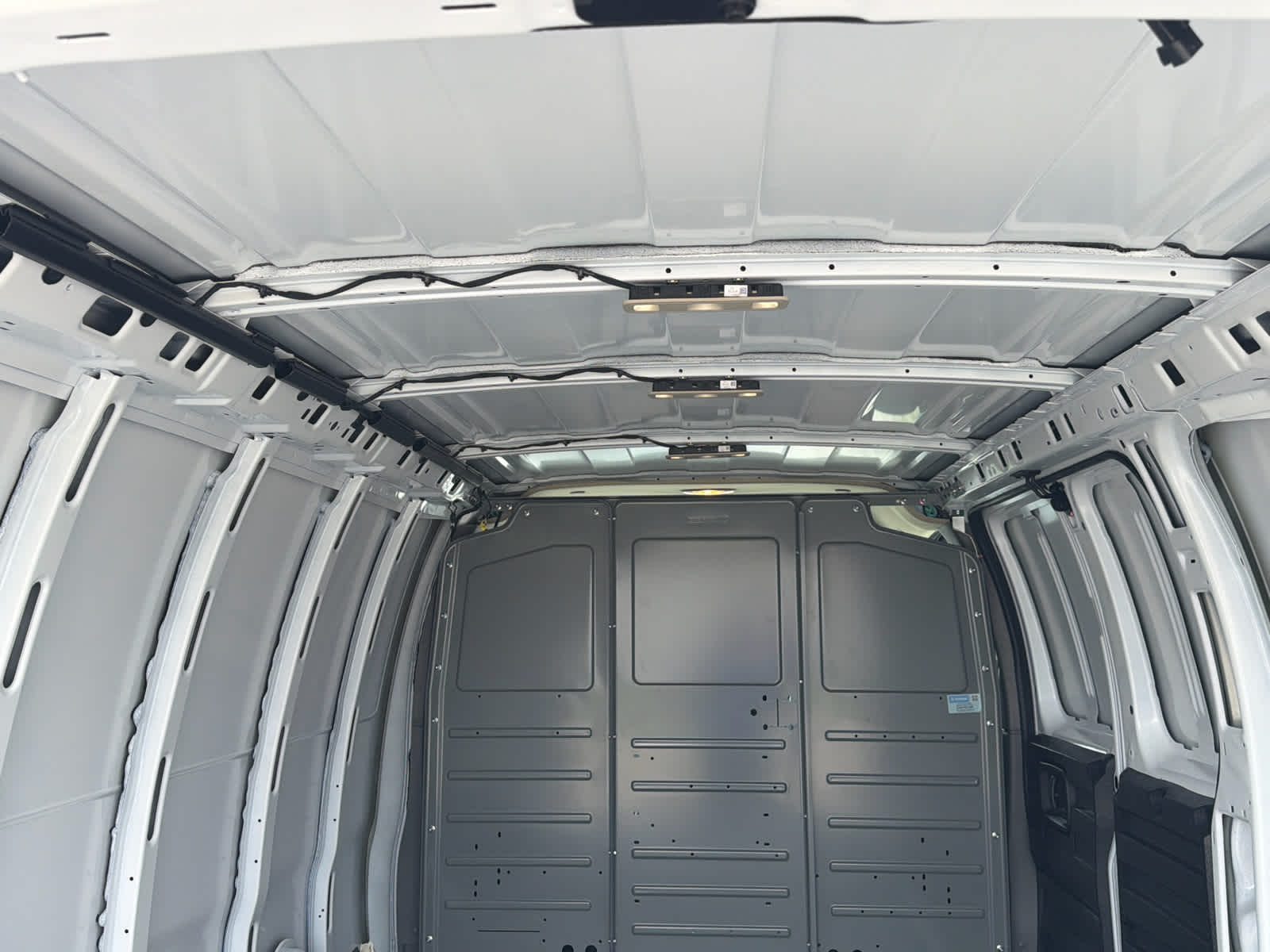 2025 GMC Savana Cargo Work Van