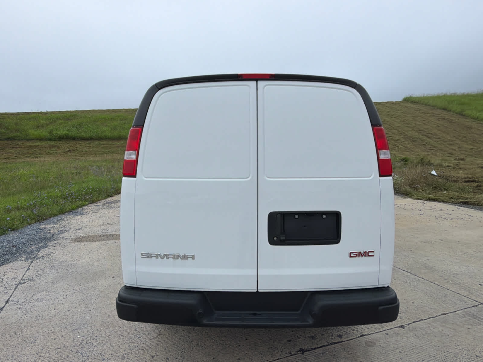 2025 GMC Savana Cargo Work Van