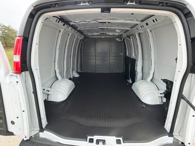 2025 GMC Savana Cargo Work Van