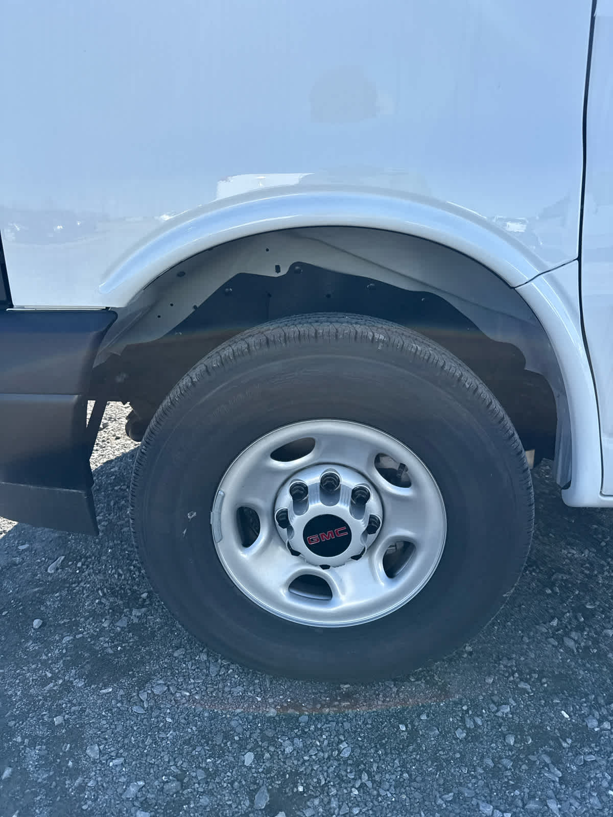 2025 GMC Savana Cargo 2500 Work Van