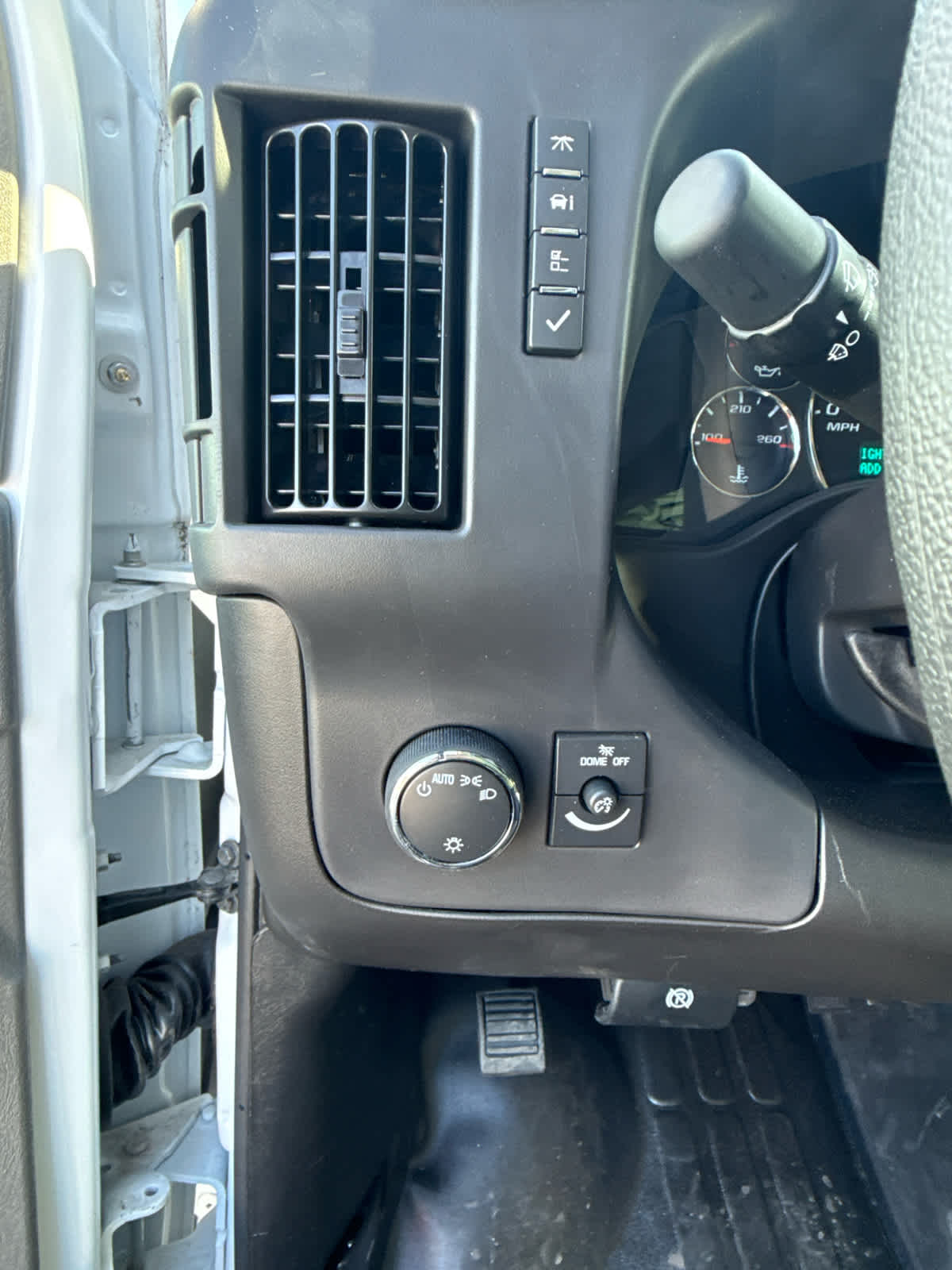 2025 GMC Savana Cargo 2500 Work Van