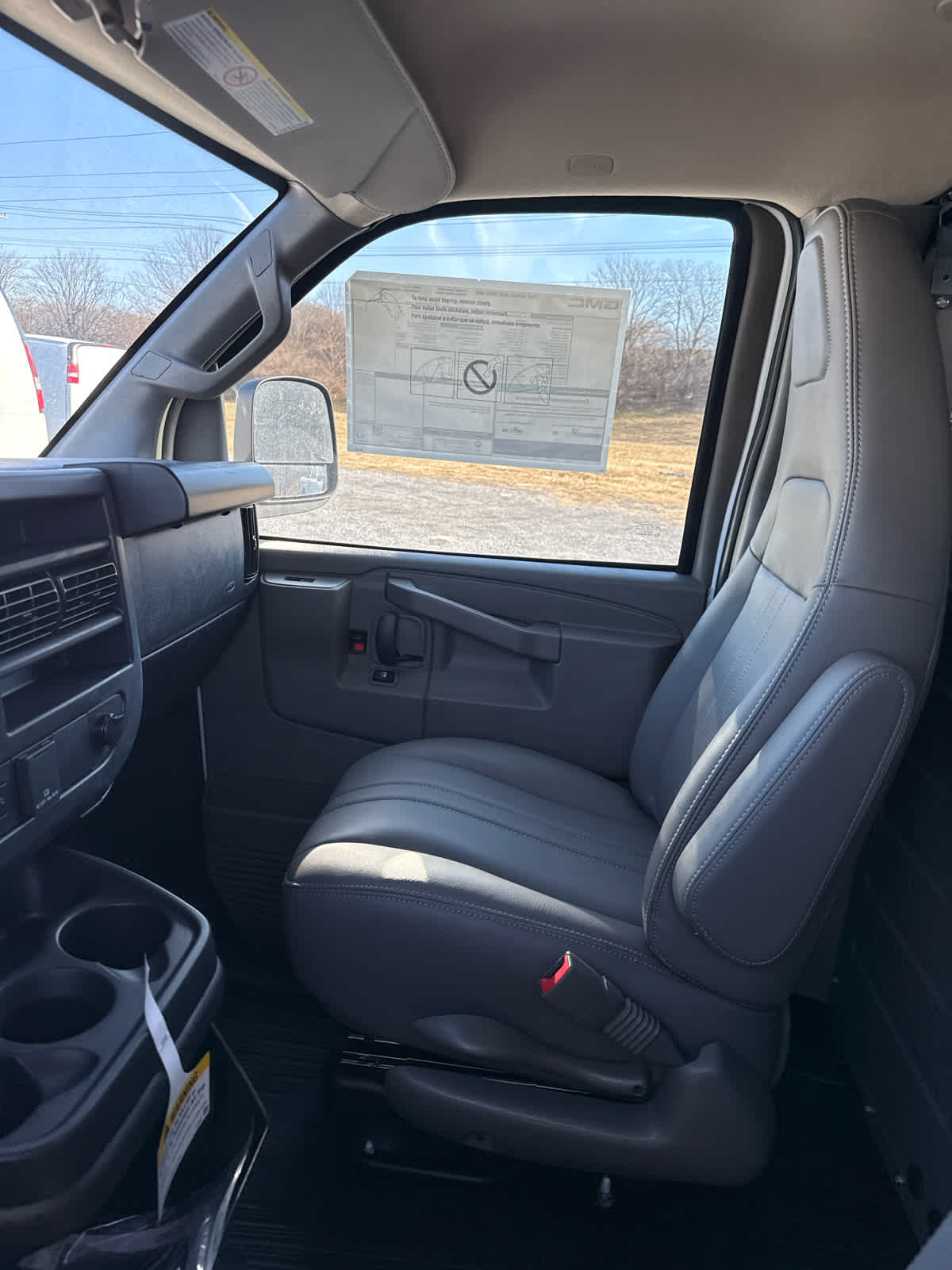 2025 GMC Savana Cargo 2500 Work Van